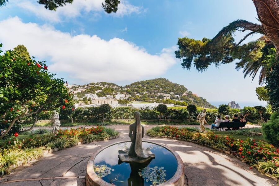 From Naples: Gulf of Naples & Capri Sightseeing Boat Tour - Who this tour is best for, and who should consider other options