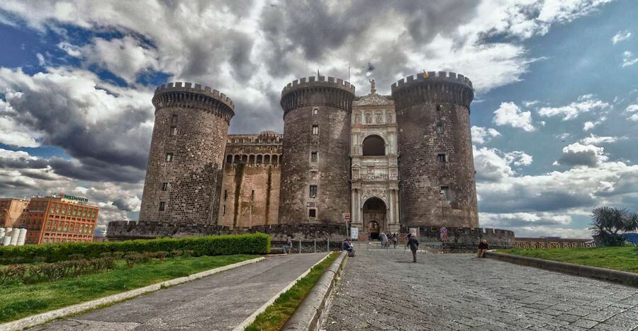 From Naples: Half-Day City Walking & Bus Tour Gulf of Naples - Naples in Three Stops: Plebiscito, Spaccanapoli, and the Gulf View Drive