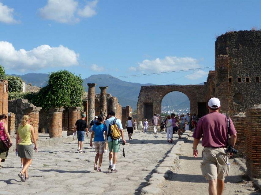From Naples: Pompeii and Amalfi Coast Full-Day Private Tour - Amalfi Coast time: Amalfi, Sorrento, and the Ravello advantage