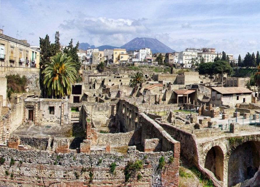 From Naples: Pompeii and Herculaneum VIP Tour with Lunch - What to Bring: Don’t Underpack for Roman Ruins