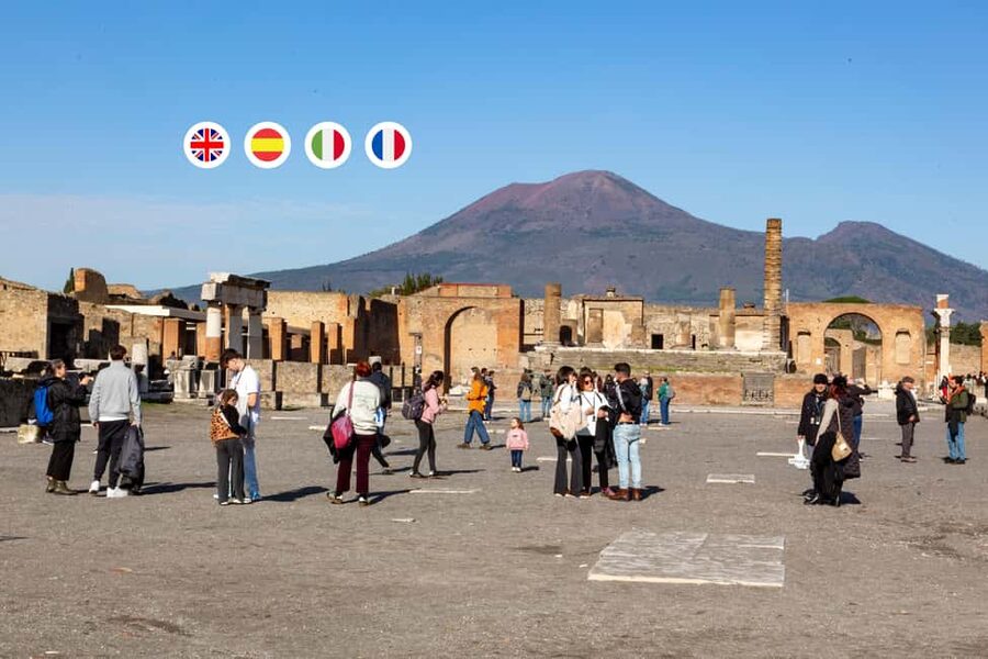 From Naples: Pompeii Skip-the-Line Entry Ticket and Tour - Victim casts and the emotional pacing of a short visit