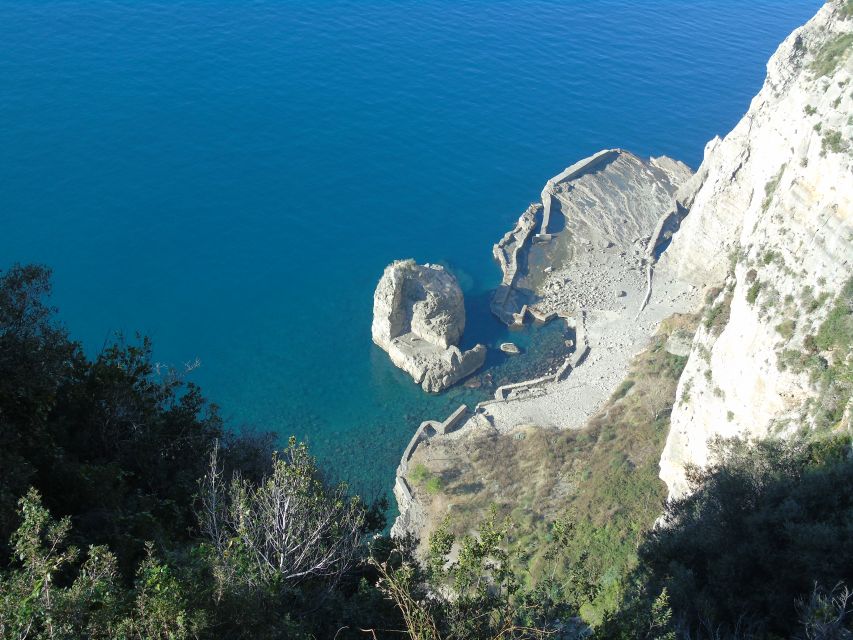 From Naples: Positano, Amalfi & Ravello-Luxury small group - Ravello: Music, Theatre, Art, and Villas Over Monti Lattari