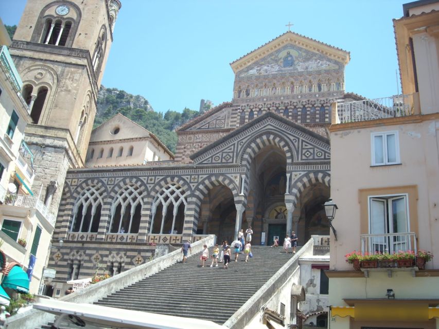 From Naples: Private Tour to Positano, Amalfi, and Ravello - Getting picked up in Naples, then zooming to the coast in comfort
