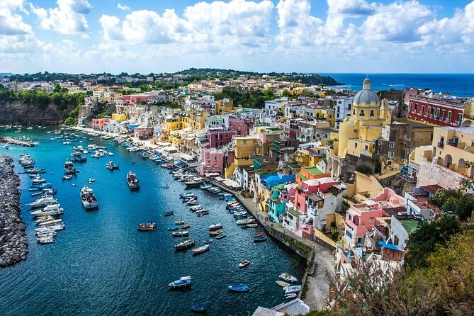 From Naples: Procida Island Day Trip with Lunch - Corricella Marina and Marina Grande in Sent’cò