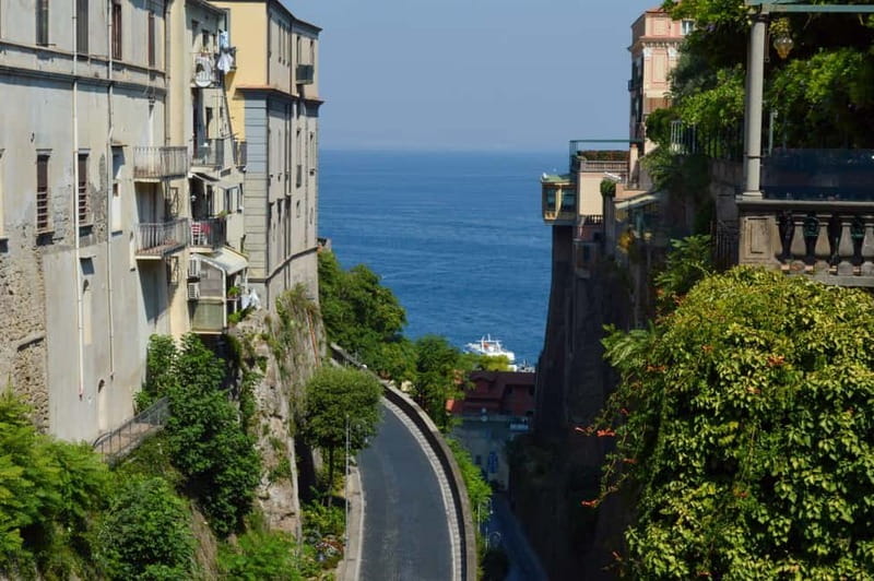 From Naples/Salerno: Pompeii, Sorrento, and Positano Tour - Positano: a 15-minute photo stop that sets the tone