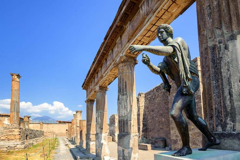 From Naples: Sorrento & Pompeii Tour with Limoncello Tasting - A 7-hour port-to-ruins day: what you are actually buying