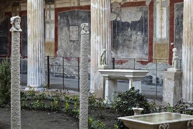 From Naples: Tour of the Amalfi Coast, Sorrento, and Pompeii - What’s included, what costs extra, and how the price adds up