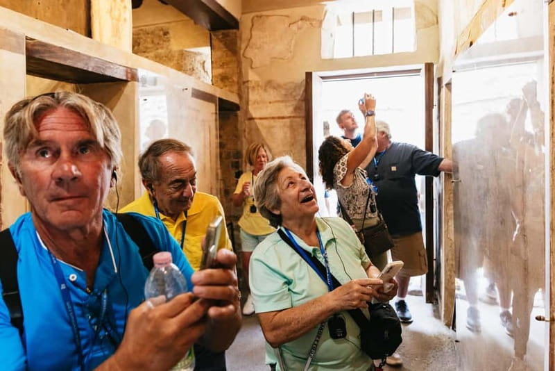 From Rome: Day Trip to Pompeii and Sorrento with Lunch - Should You Book This Pompeii and Sorrento Day Trip?