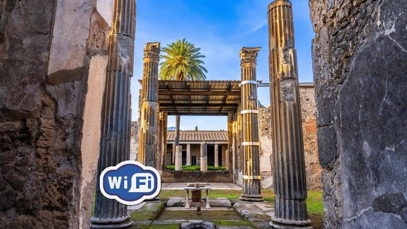 From Rome: Pompei & Sorrento| Expert Guide and Exclusive Bus - Leaving Rome: Piazza del Popolo and settling in for the ride