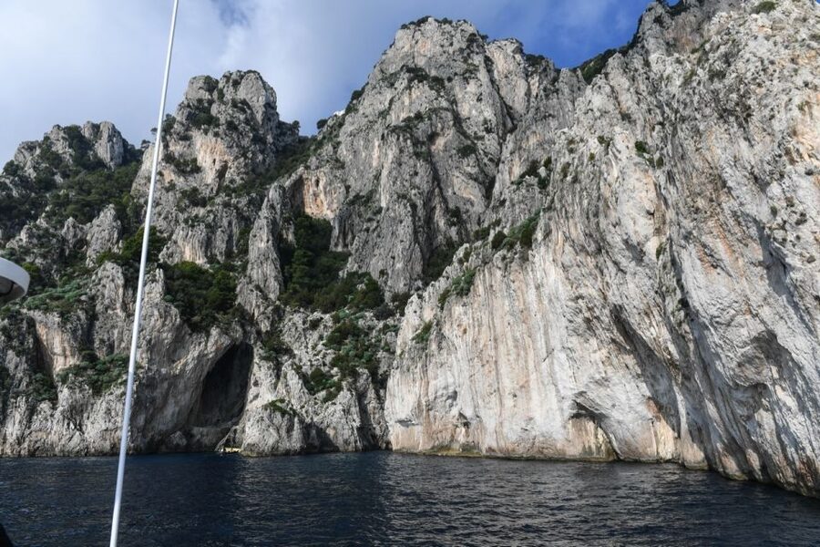 From Sorrento: Day Trip to Capri with Blue Grotto - Blue Grotto Reality Check: It’s Extra, and Conditions Decide