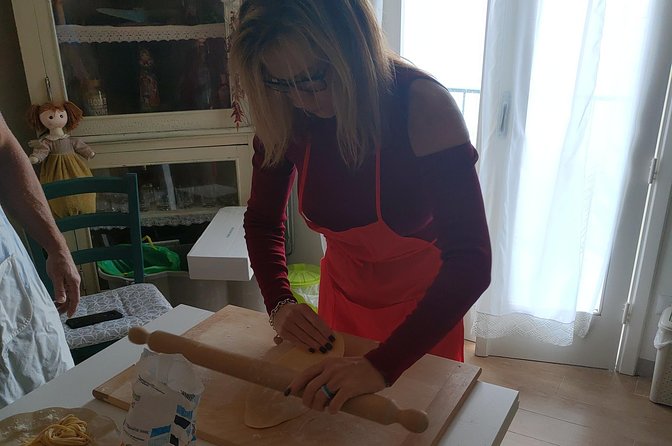 Genuine Home Cooking Class + Wine Tasting - A Family Home Kitchen Moment in Praiano