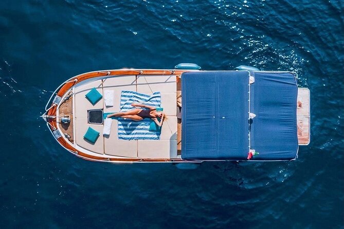 Half day tour of Capri by private boat - Blue Grotto: how it works, cost, and why timing matters