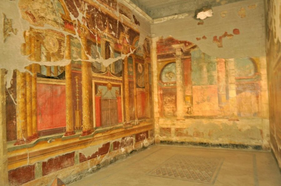 Herculaneum: Half-Day Guided Trip from Naples - Live Guide vs Audio, and Why Group Size Matters