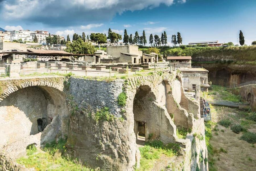 Herculaneum: Private Tour with Driver from Naples - What to bring, what to wear, and the site rules that affect comfort