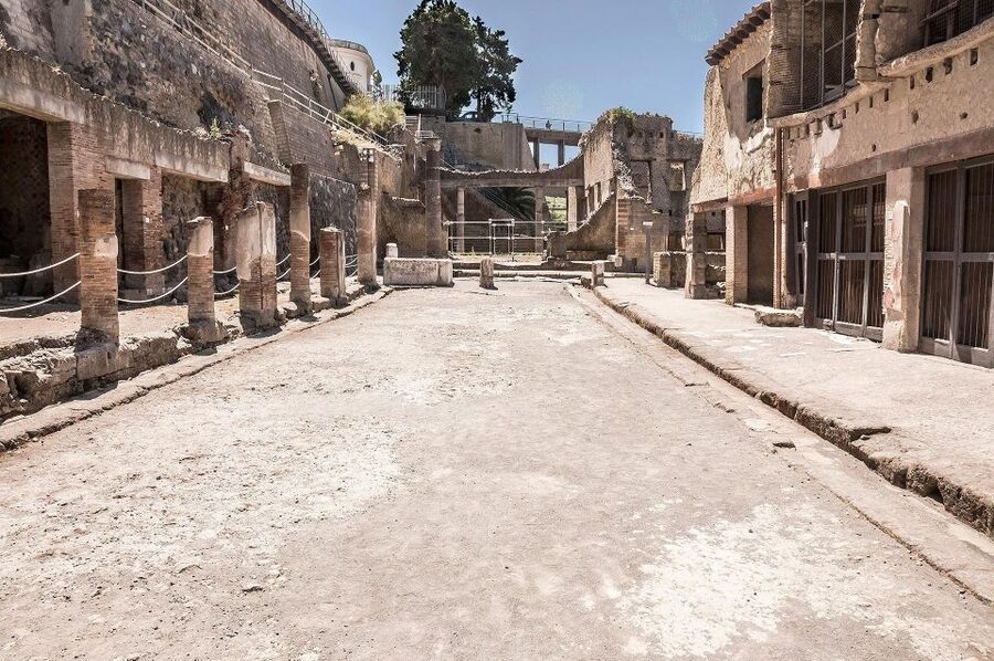 Herculaneum: Skip-the-Line Entry Ticket with Audio Guide - What the Audio Guide Does Best (and Where It Can Go Off the Rails)