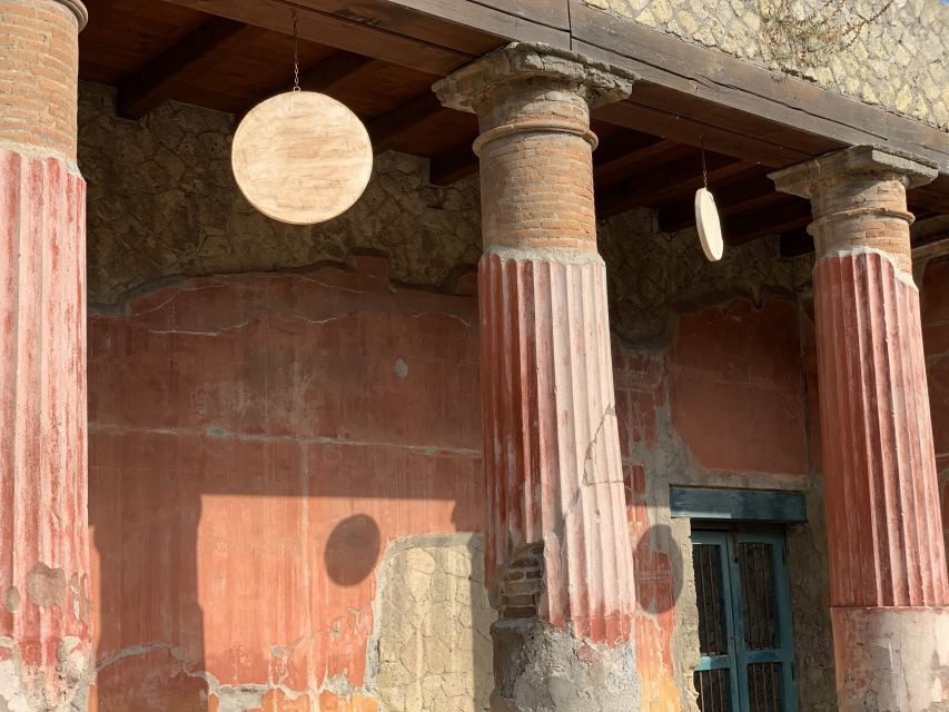 Herculaneum: Tickets & Tour with a Local Archaeologist - Key things that make this tour worth your time