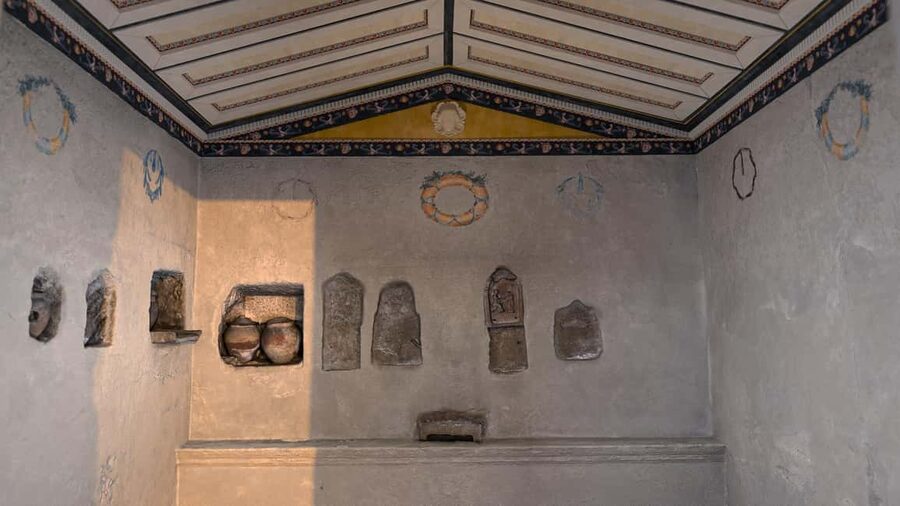 Hypogeum of the Crystallines Standard Visit - Myths, Roman Additions, and the 1889 Discovery Story