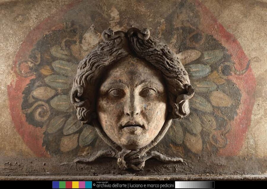 Hypogeum of the Crystallines Standard Visit - What You See Down 12 Meters: Neapolis, Tombs, and Painted Spaces