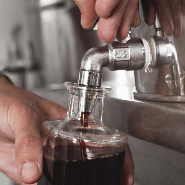 Ischia: Private Distillery Tour and tasting with the Artisan - Inside the distillery: how craft turns fruit into spirits