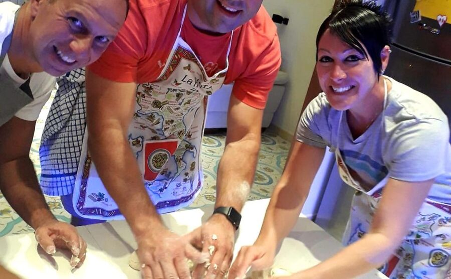 Make Neapolitan Pizza With A View Of Naples Like No Other - Sauce, Toppings, and the Neapolitan Rules That Actually Change Flavor