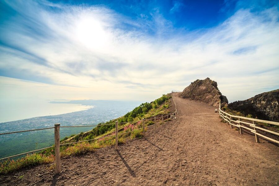 Mount Vesuvius 4-Hour Volcano Tour with Wine Tasting - Entering the Volcanic Zone With a Real Guide