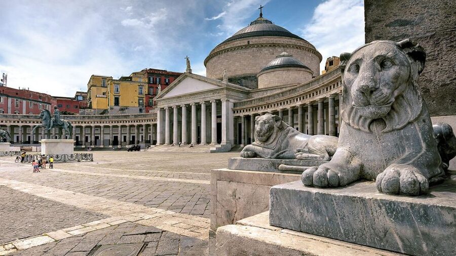 Naples Audioguide - TravelMate app for your smartphone - Archaeological Museum and Museo Di Capodimonte: listening beats wandering