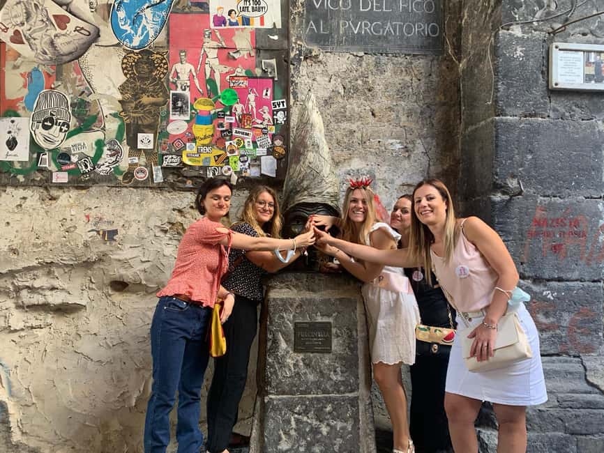 Naples: Bachelorette Party with Insolitaguida - Meeting at Piazza del Gesù Nuovo, then the bride goes first