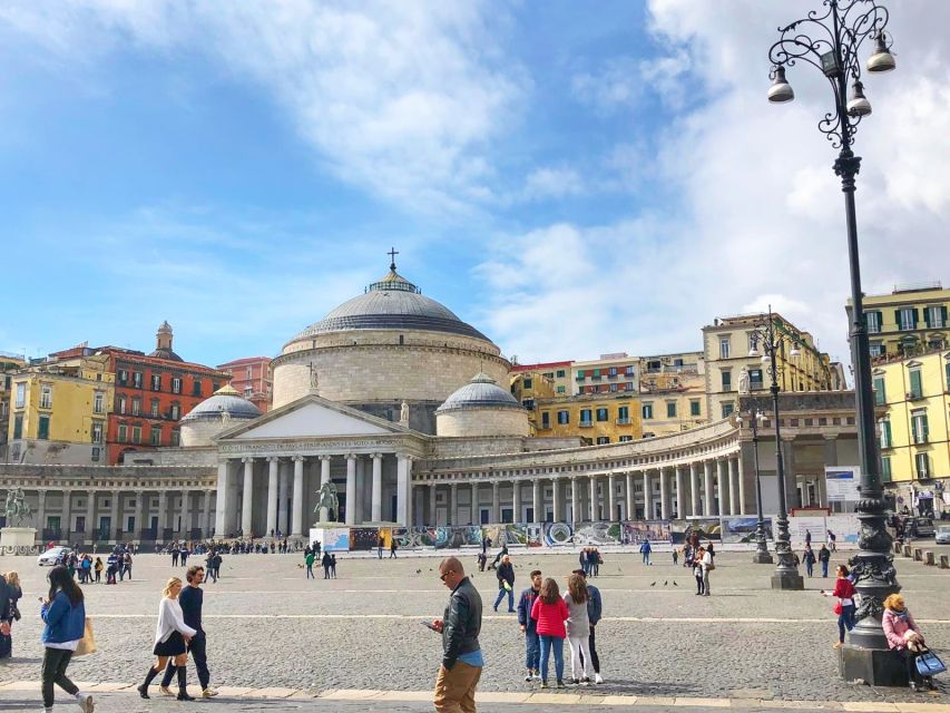 Naples Best City Highlights Tour with Local Guide - Via San Gregorio Armeno: Cribs Year-Round Plus a Pastry Snack
