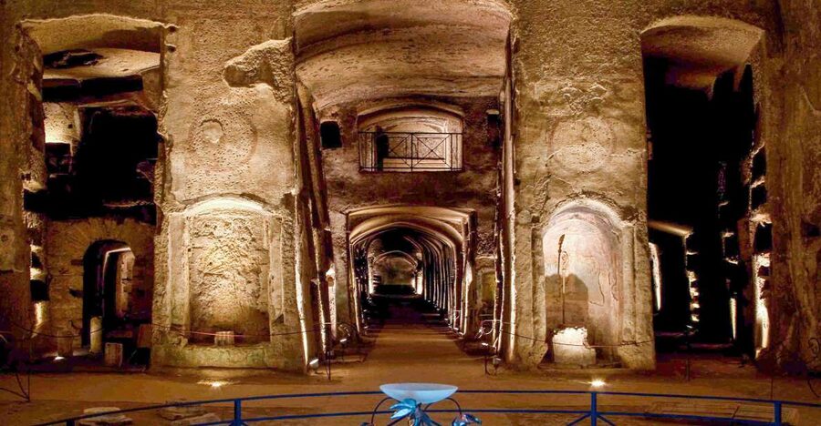 Naples: Catacombs of San Gennaro Entry Ticket & Guided Tour - Pompeian-Style Decorations and Early Christian Painting