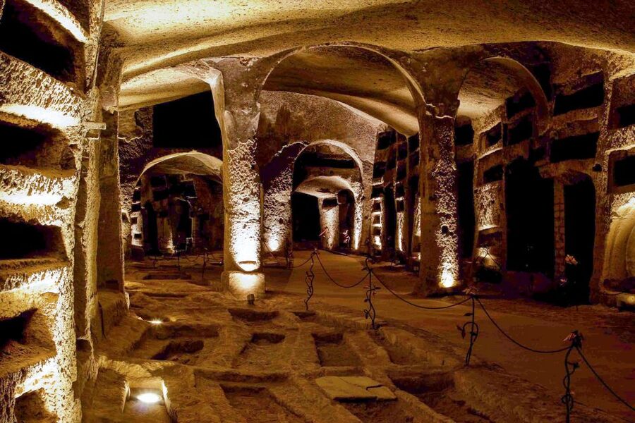 Naples: Catacombs of San Gennaro Entry Ticket & Guided Tour - Bishop Paul II and the Baptismal Font in the Catacombs