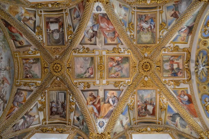 Naples: Certosa San Martino Tour with an Art Historian Guide - The Terrace Views: Your Best Photo Moment and a Quick Weather Plan