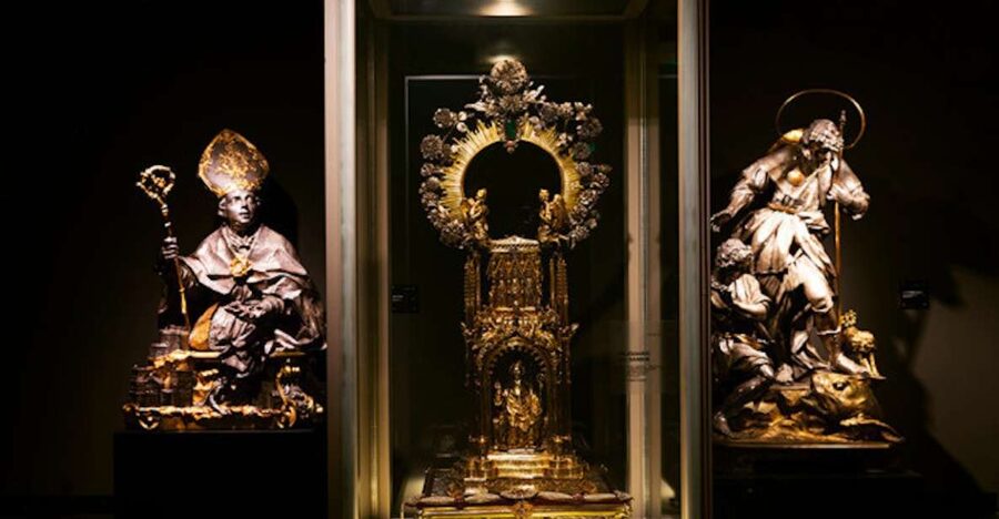 Naples: Chapel & Museum of San Gennaro Guided Tour - Step 3: Move into the Treasure of San Gennaro Museum Right Beside It