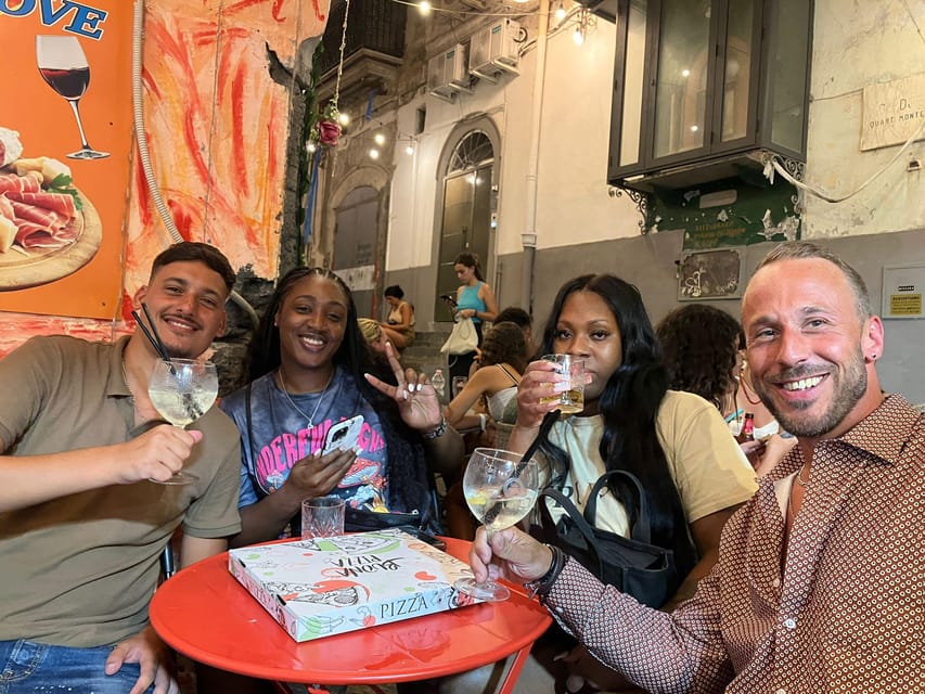 Naples cheers: Bar tour with Free Drinks - Meeting near the metro stop, and the logistics that can make or break it