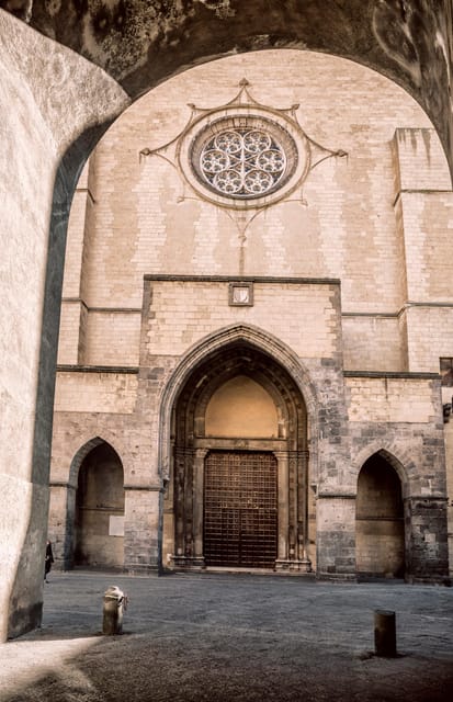 Naples: Church Of Santa Chiara Guided Tour - Starting at the Guglia dellImmacolata, then heading into the site