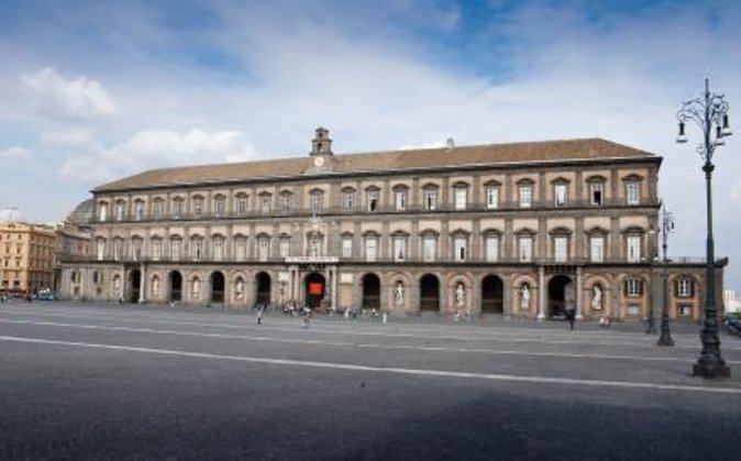 Naples City Walking Tour Exploring Naples with a Native Guide - Why This 2.5-Hour Naples Walk Works for Your First Day