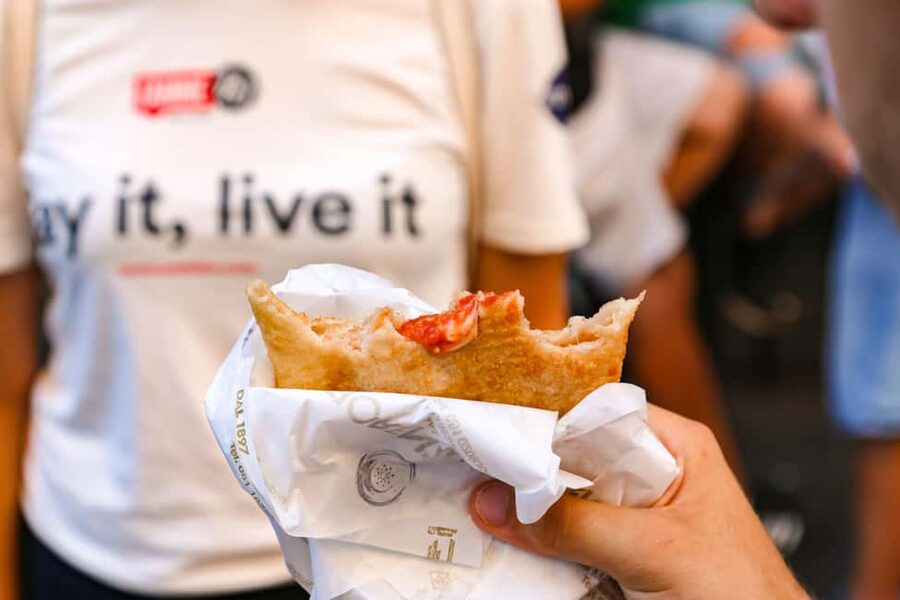 Naples: Culture & Street Food with a Local Guide - Why this Naples food and culture walk makes sense