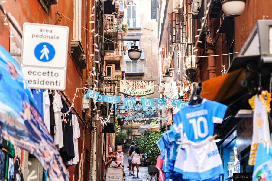 Naples: Culture & Street Food with a Local Guide - San Gregorio Armeno, the nativity street you can shop and wander