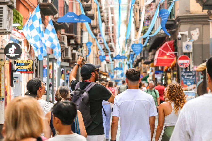 Naples: Culture & Street Food with a Local Guide - Meeting at the Duomo area, then getting oriented fast