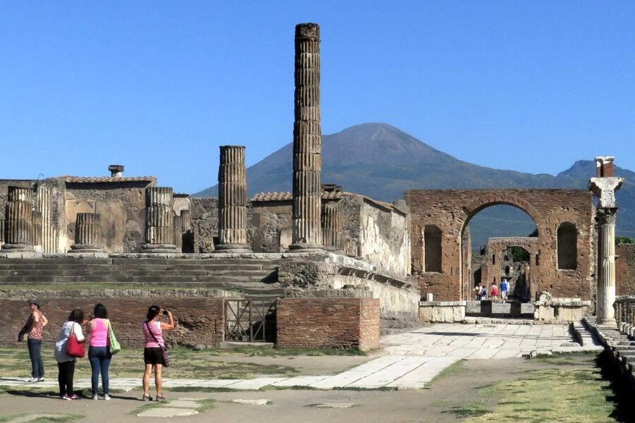 Naples: Day Trip to Pompeii and Capri - Capri by Funicular: Marina Grande to the Piazzetta Through Lemon Groves