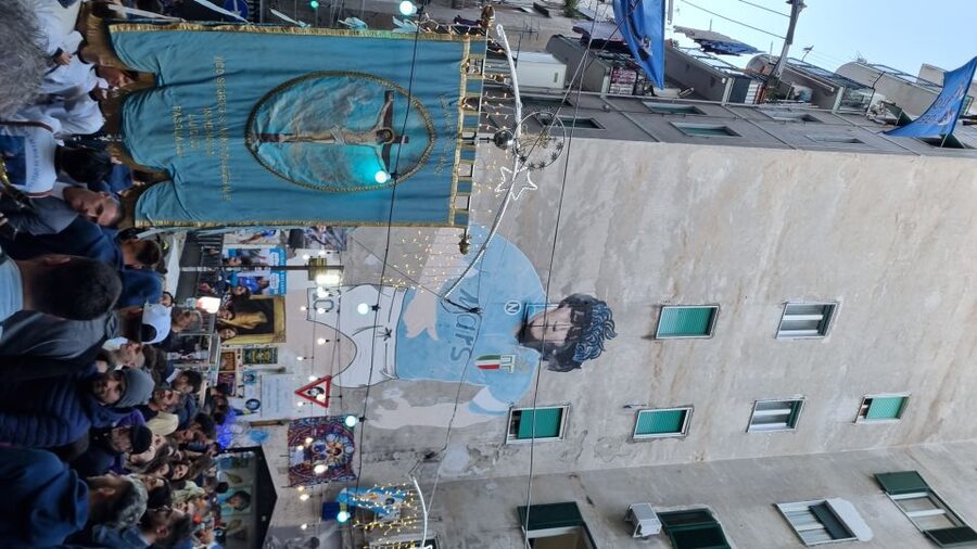 Naples Essentials: Monuments, Local Life & Street Art - What $28 buys you, and why this feels like good value