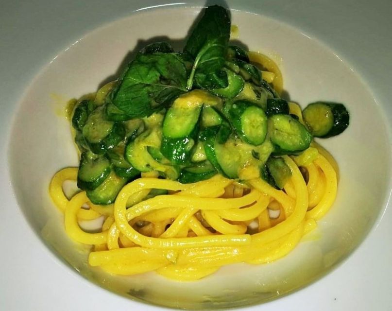 Naples: Fresh Pasta Cooking Class and Dinner with a Local - From aperitivo to dinner table: wine, limoncello, and dessert