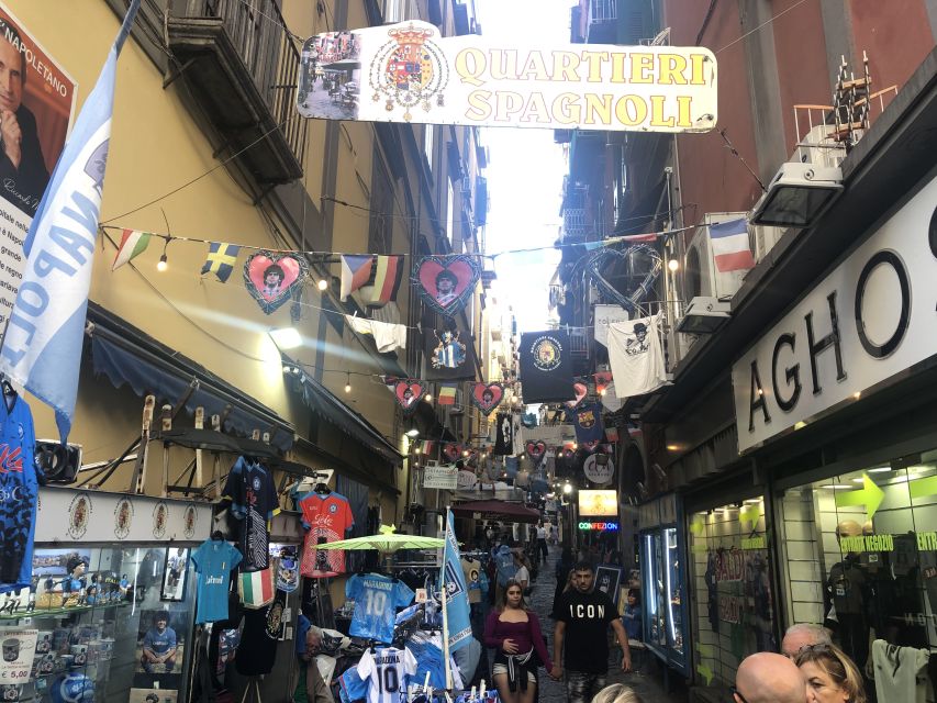 Naples: Guided Pub Crawl in the Old Town - Toledo Metro Meeting Point, What to Expect in the First Steps