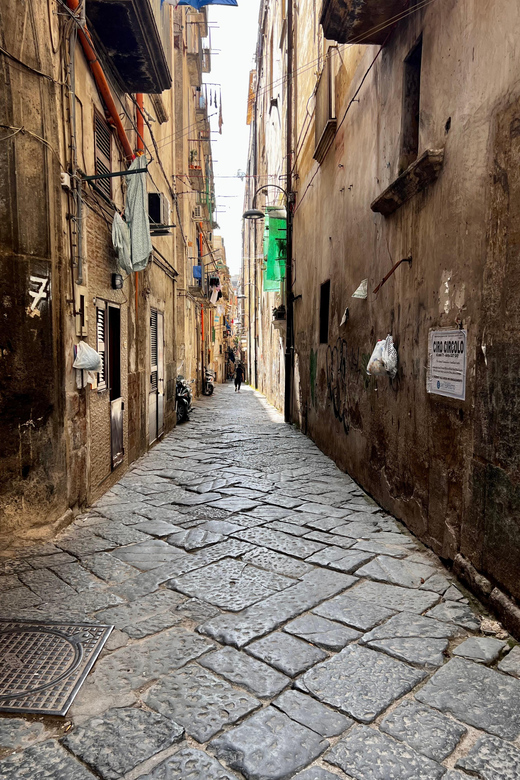 Naples: guided tour of the historic center - Santa Chiara and Gesù Nuovo: The Church Stops That Anchor Your Route