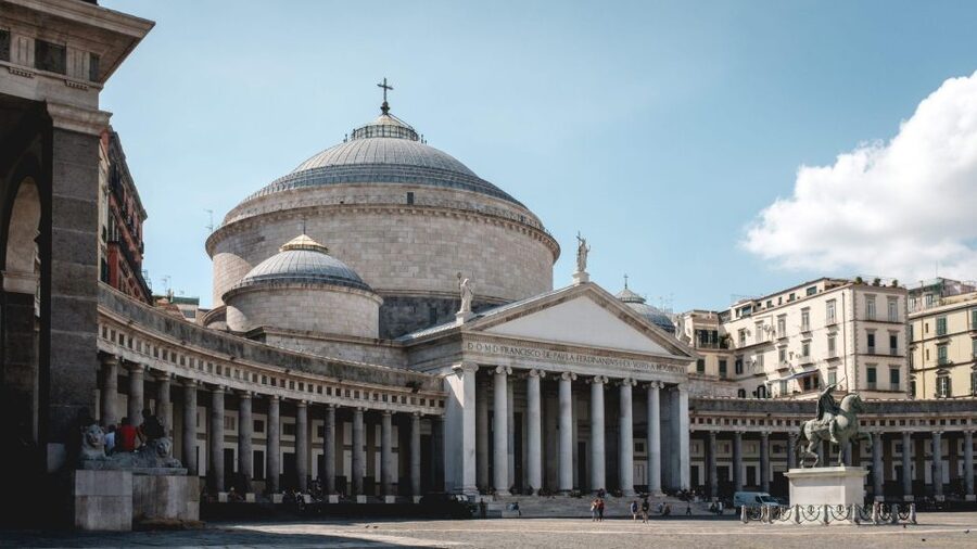 Naples: Historic Center Guided Tour with Underground Ruins - Galleria Umberto I and the grand buildings you shouldn’t rush