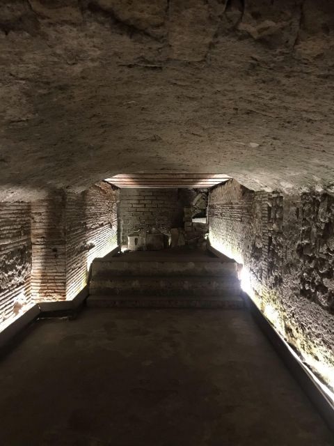 Naples: Historic Center Guided Tour with Underground Ruins - Spaccanapoli, the street that splits the city, plus two church eras in one walk