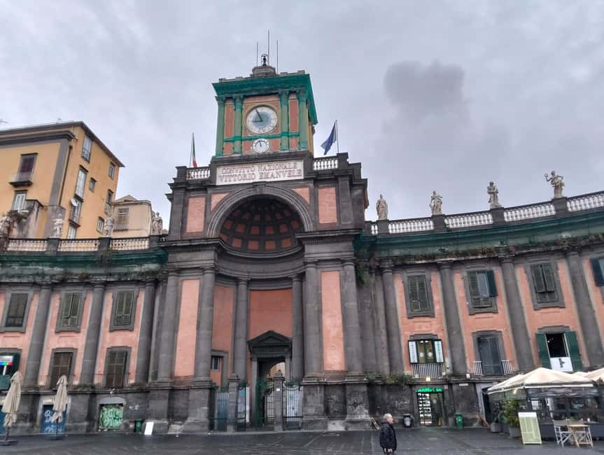Naples: Historic Center Tour & Veiled Christ Entry Ticket - Lesser-known stops in old streets: the part that turns into your personal story