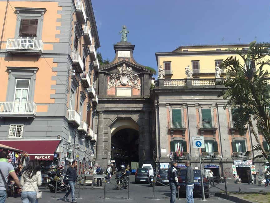 Naples: Historic Center Tour & Veiled Christ Entry Ticket - Obelisco di San Domenico: the photo stop that anchors your route