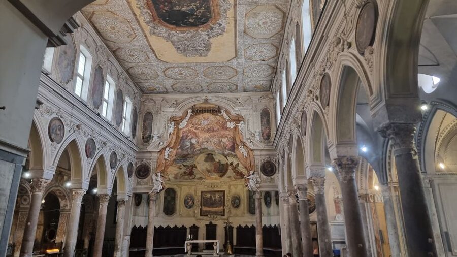 Naples: Monuments and Historic District Self-Guided Tour - Before you walk, set up your phone like a pro