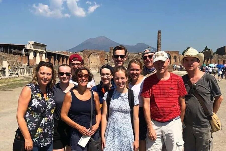 Naples : Must-See Attractions Walking Tour - Price and Value: Is $77 for 2 Hours Worth It?