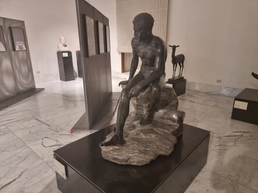 Naples: National Archaeological Museum audio guide - Offline listening and battery strategy: your phone is the ticket to the experience